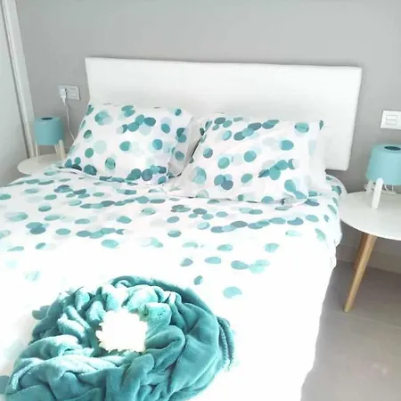 Apartment Lamar - *