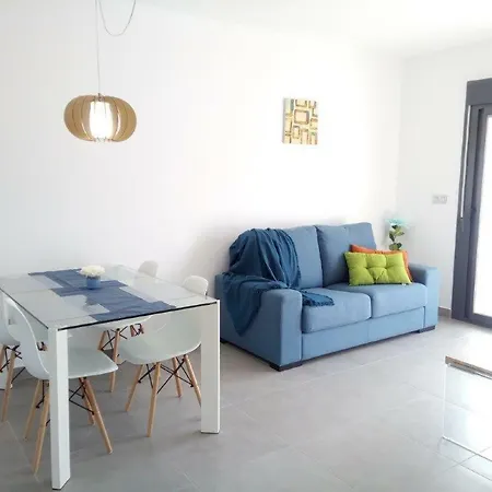 Lamar - Apartment *